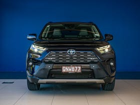 2024 Toyota RAV4 | LIMITED 2.5PH/4WD/HD | 31049 | 3