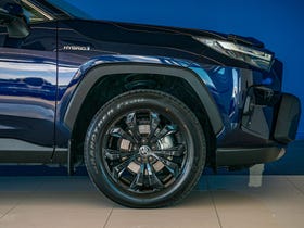 2024 Toyota RAV4 | LIMITED 2.5PH/4WD/HD | 31049 | 6
