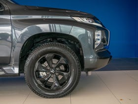 2025 Mitsubishi Pajero Sport | VRXB 2.4D/4WD/8AT | 31206 | 6