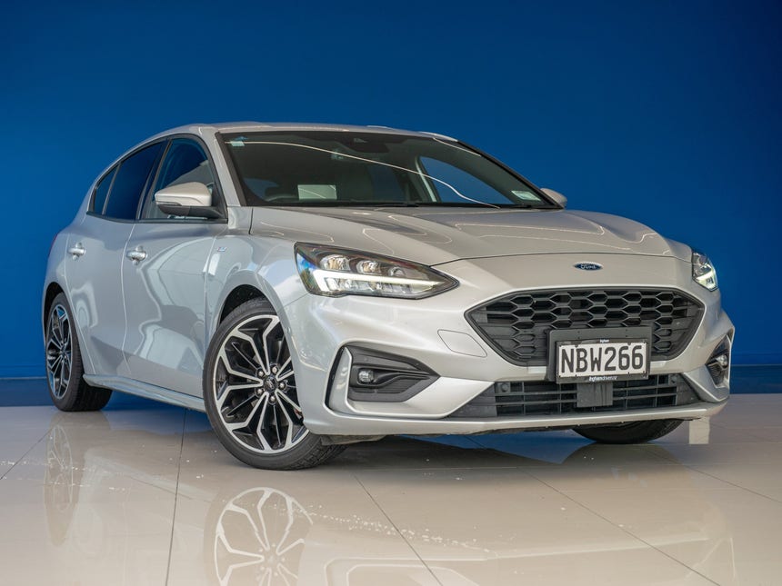 2020 Ford Focus | ST-LINE X 1.5P | 31207 | 1