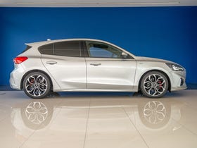 2020 Ford Focus | ST-LINE X 1.5P | 31207 | 2