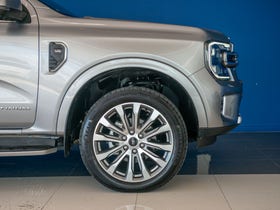 2025 Ford Everest | PLATINUM 3.0D/4WD | 31280 | 6
