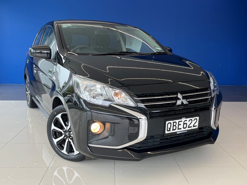 2023 Mitsubishi Mirage | XLS 1.2P/CVT | 31479 | 1
