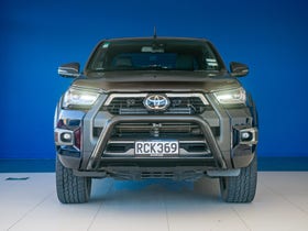 2022 Toyota Hilux | SR5 CRUISER TD DC 2. | 31972 | 3