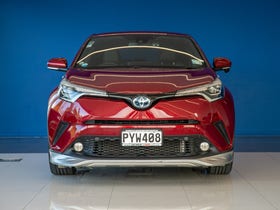 2017 Toyota C-HR | | 32070 | 3