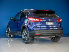 2014 Nissan Qashqai | TI 2.0P/CVT | 32073 | 5