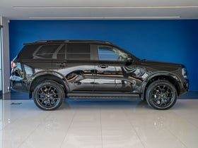 2025 Ford Everest | SPORT 2.0D/4WD/10AT | 32003 | 2