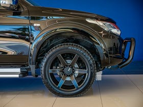 2019 Mitsubishi Triton | DC GLXR 6MT 2.4D/6MT | 32123 | 6