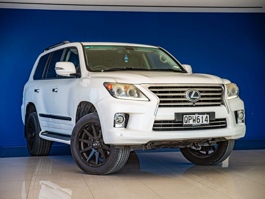 2012 Lexus LX570 | 4WD 5.7P SUV 8 SEATER | 33151 | 1