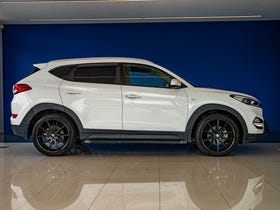 2016 Hyundai Tucson | GDI 2.0P/6AT/SW/5DR | 33199 | 2
