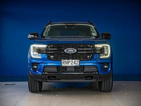 2025 Ford Everest | SPORT 2.0D/4WD/10AT | 33446 | 3