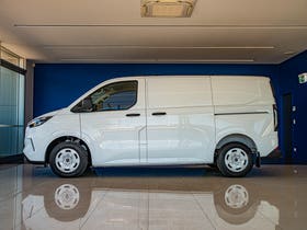 2026 Ford Transit | CUSTOM 320 SWB 2.0D | 33513 | 4