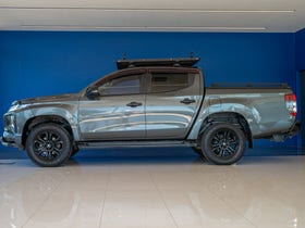 2021 Mitsubishi Triton | DC GLSB 4WD 6AT 2.4D | 33489 | 4
