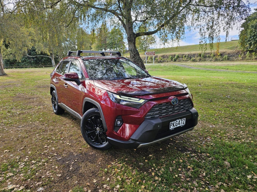 2022 Toyota RAV4 | LIMITED 2.5PH/4WD/HD | 26566 | 1