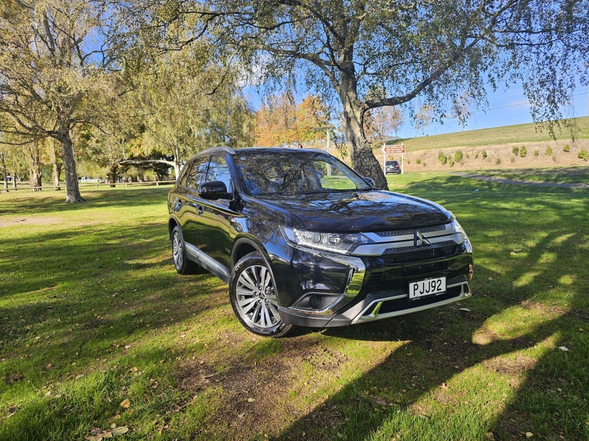 2022 Mitsubishi Outlander | LS 2.4P/CVT | 26736 | 1