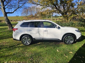 2021 Mitsubishi Outlander | VRX 2.4P/4WD/CVT | 27546 | 4