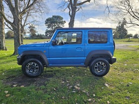 2025 Suzuki Jimny | SIERRA 1.5P/4WD/4AT | 27782 | 7