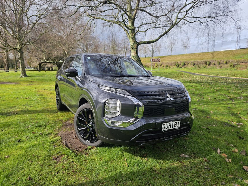 2024 Mitsubishi Outlander | SPORT 2.5P/CVT | 27889 | 1