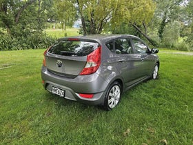 2014 Hyundai Accent | 1.6 5D A4 | 29325 | 3