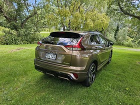 2022 Mitsubishi Eclipse Cross | VRX PHEV/4WD/AT | 29365 | 3