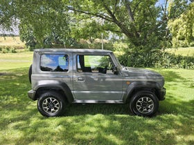 2023 Suzuki Jimny | SIERRA 1.5P/4WD/4AT | 29557 | 2