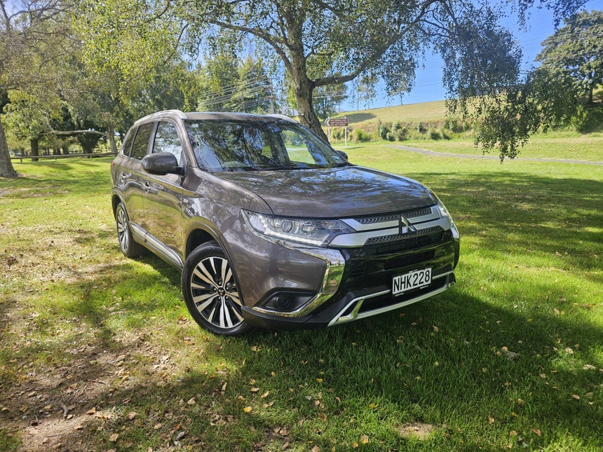 2021 Mitsubishi Outlander | LS 2.4P/CVT | 30445 | 1