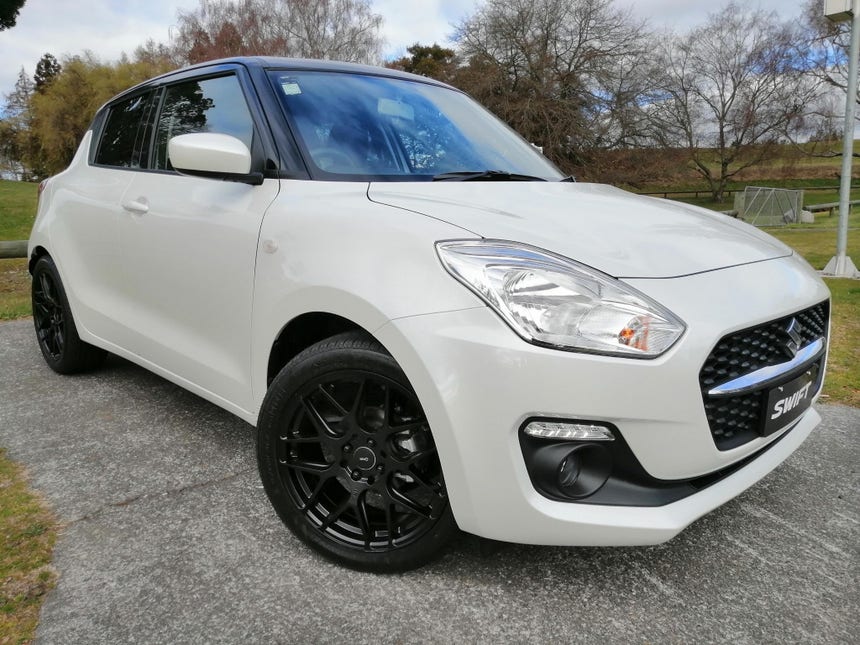 2022 Suzuki Swift | GL 1.2P/CVT | 12938 | 1