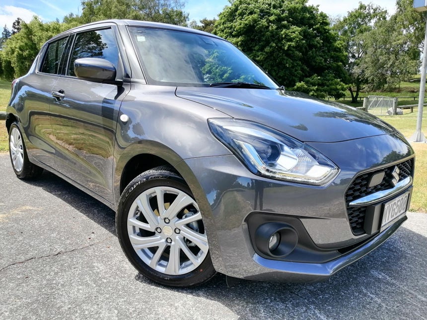 2020 Suzuki Swift | LTD HYBRID 1.2PH | 12496 | 1