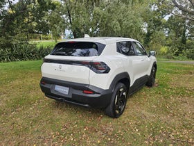 2026 Suzuki E VITARA | JLXF 61KWH/EV/FG | 30990 | 3