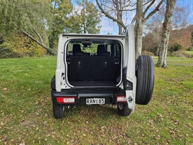 2025 Suzuki Jimny | 5-DOOR 1.5P/4WD/5MT | 31783 | 6