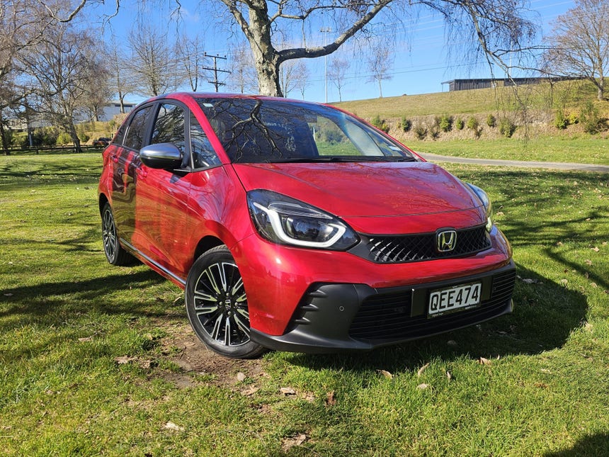 2023 Honda Jazz | E:HEV LUXE SPORT 1.5 | 32846 | 1