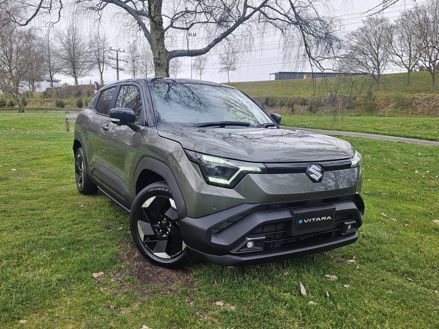 2026 Suzuki E VITARA | JLXH 61KWH/EV/AWD/FG | 33392 | 1
