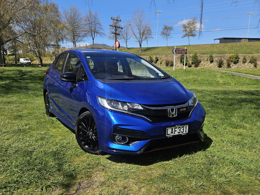 2018 Honda Jazz | RS 1.5P/CVT | 33519 | 1