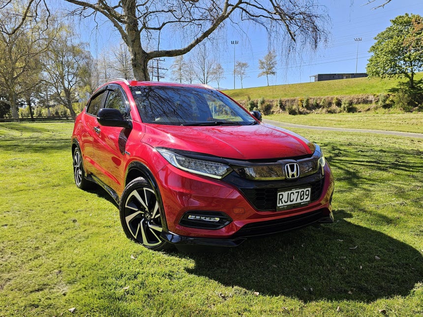 2018 Honda VEZEL | RS | 33530 | 1