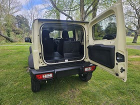 2026 Suzuki Jimny | SIERRA 1.5P/4WD/4AT | 33724 | 5