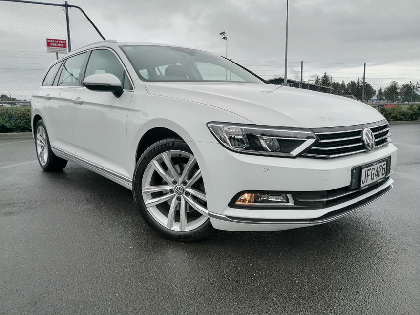 2015 Volkswagen Passat | TSI 132KW HL 1.8P/7A | 16597 | 1