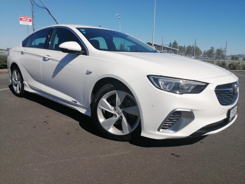 2019 Holden Commodore | RS-V 3.6PT/4WD/9AT | 16450 | 1