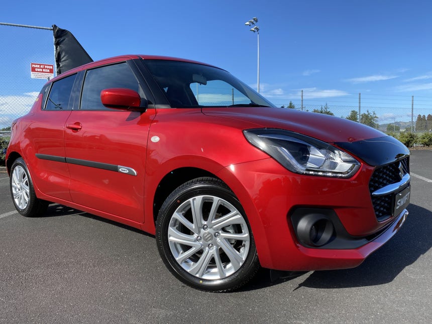 2022 Suzuki Swift | GLX 1.2P/CVT | 20028 | 1