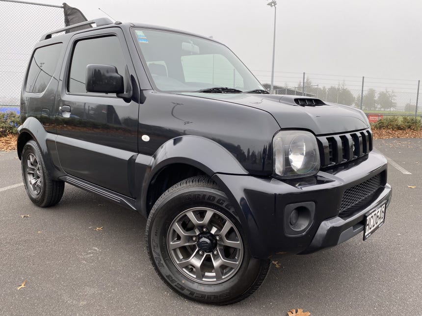 2013 Suzuki Jimny | SIERRA 1.3 3DR 4WD A | 20740 | 1