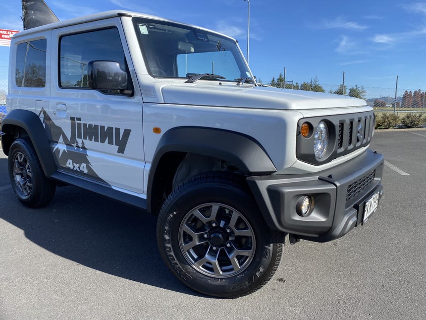 2022 Suzuki Jimny | SIERRA 1.5P/4WD/5MT | 21404 | 1