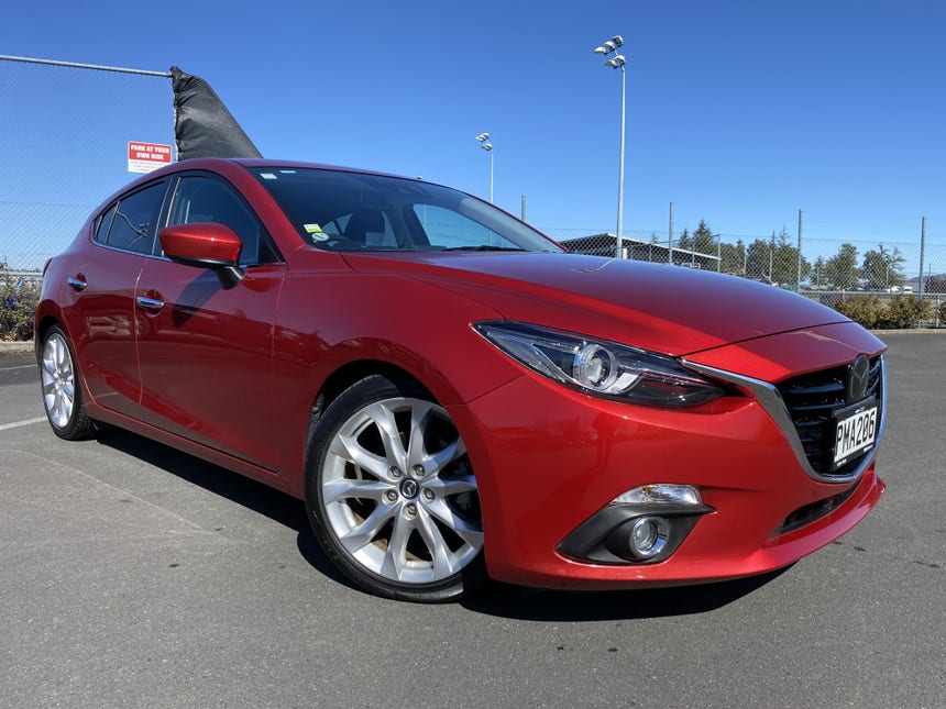2015 Mazda Axela | 2.0L Sports  | 21658 | 1