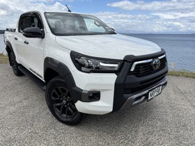 2021 Toyota Hilux | SR5 CRUISER DC 2.8DT 4WD | 29824 | 2