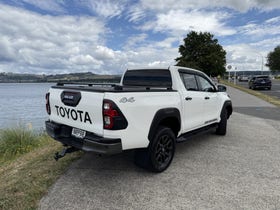 2021 Toyota Hilux | SR5 CRUISER DC 2.8DT 4WD | 29824 | 6