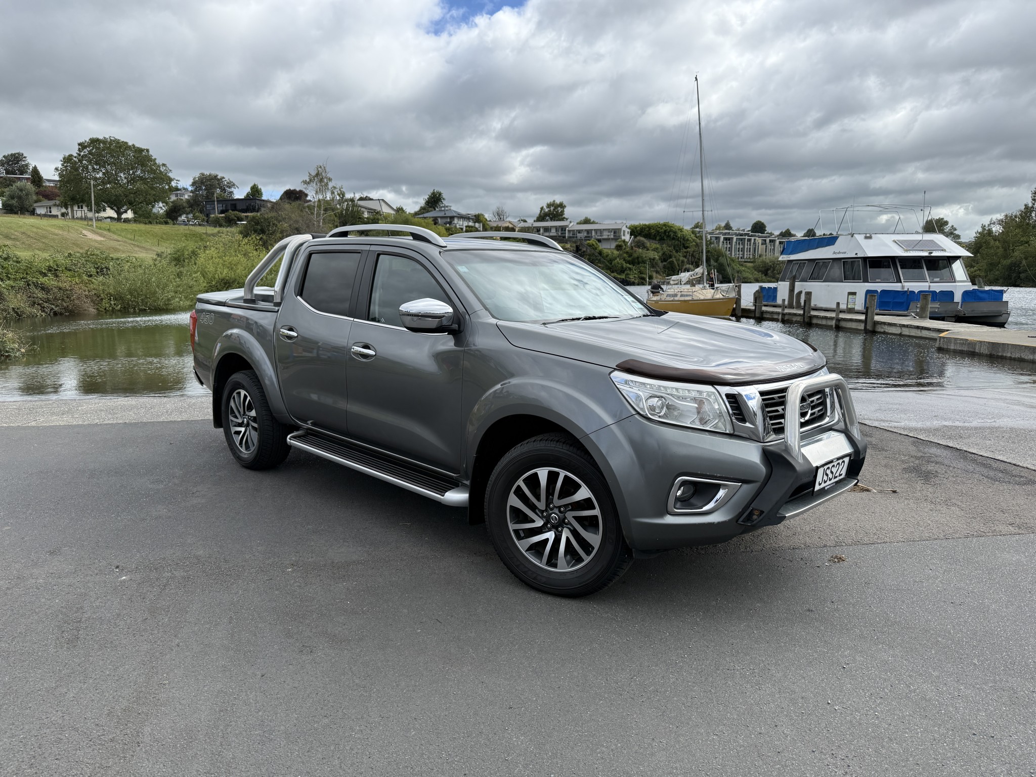 Nissan Navara 2016 | ST-X 2.3D/7AM/UT/4DR