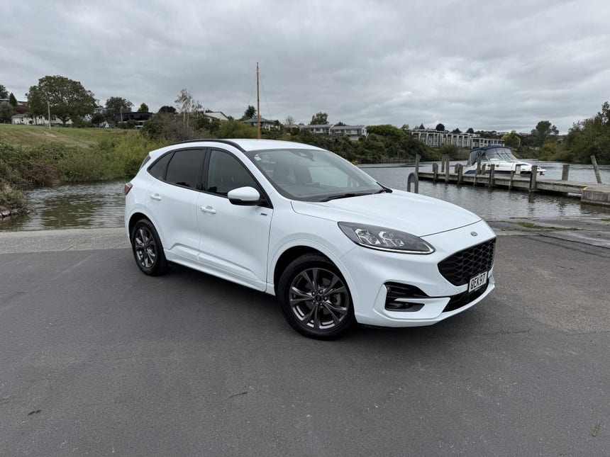 2023 Ford Escape | ST-LINE FHEV 2.5PH | 30696 | 1