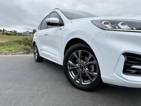 2023 Ford Escape | ST-LINE FHEV 2.5PH | 30696 | 2