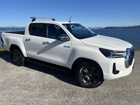 2023 Toyota Hilux | SR5 TD DC 2.8DT | 31977 | 6