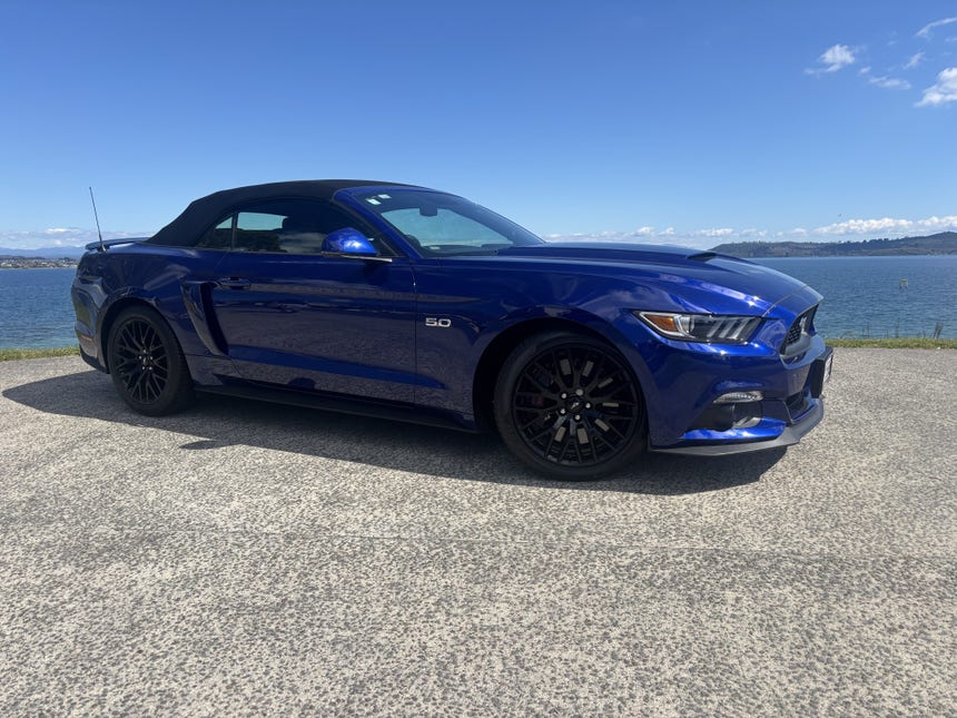 2016 Ford Mustang | 5.0L CONVERTIBLE AT | 33493 | 1