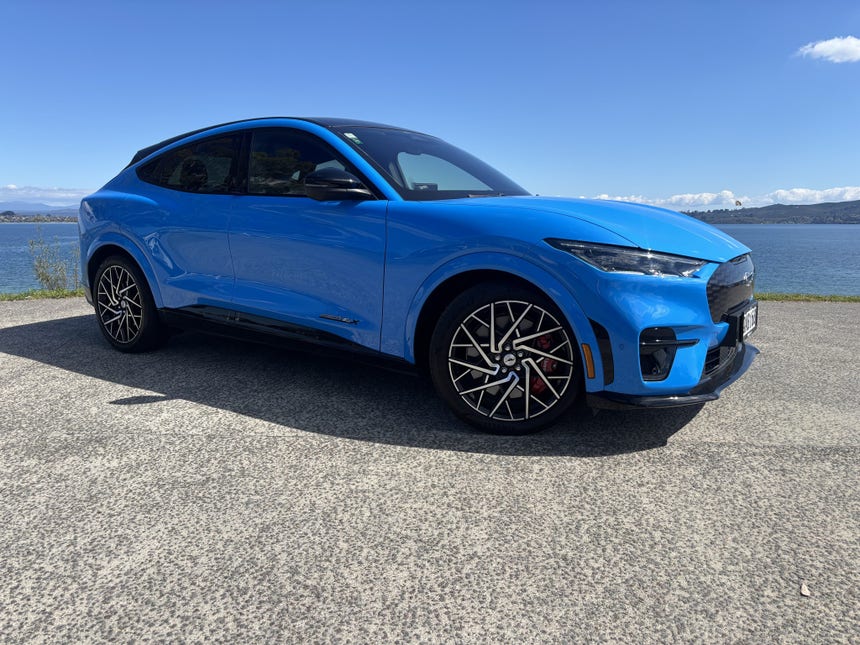 2023 Ford Mustang Mach-E | GT AWD 98KWH/EV/4WD | 33495 | 1