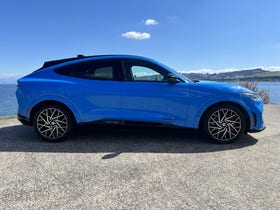 2023 Ford Mustang Mach-E | GT AWD 98KWH/EV/4WD | 33495 | 2